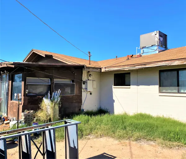 3733 West Glendale Avenue, Phoenix, AZ 85051