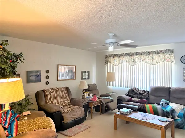 9933 West Camden Avenue, Sun City, AZ 85351