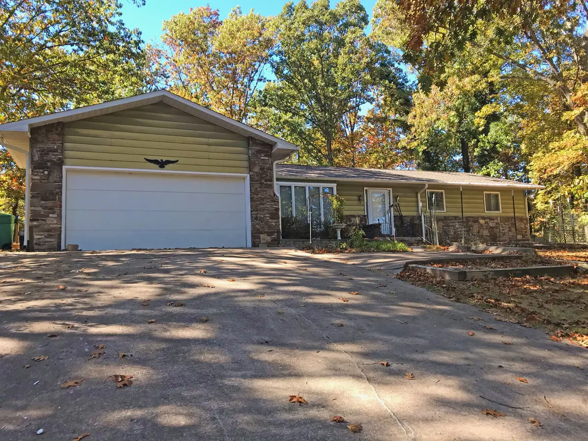 4 Elmdon Ln, Bella Vista, AR 72715