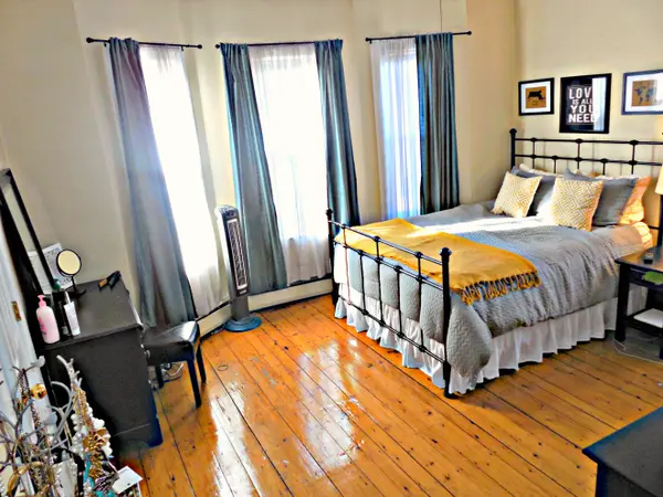 22 Brookside Ave #1, Jamaica Plain, MA 02130