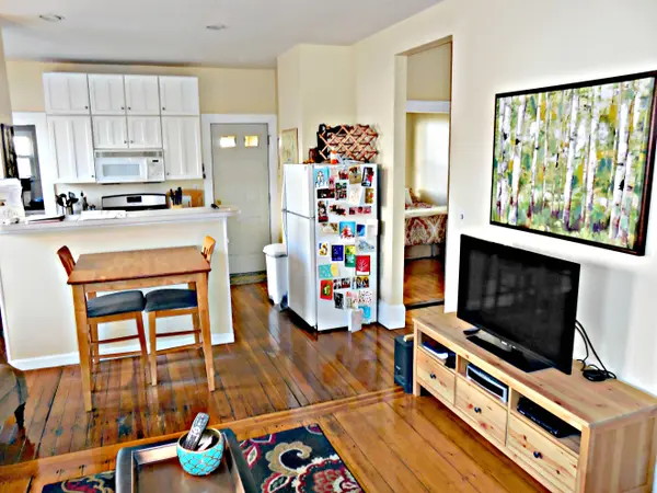 22 Brookside Ave #1, Jamaica Plain, MA 02130