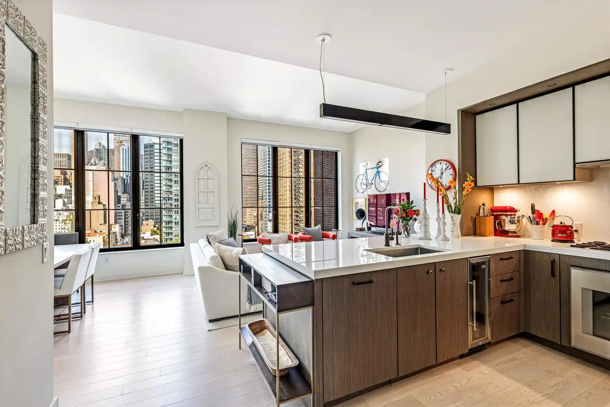 959 1st Ave #13D, New York, NY 10022
