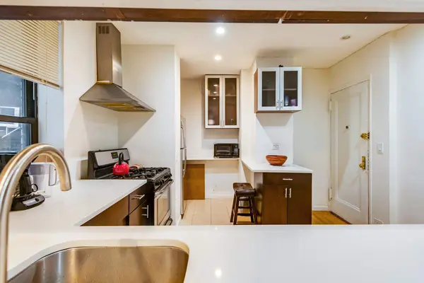 120 W 58th St #4D, New York, NY 10019