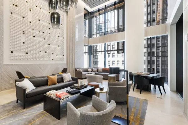 138 E 50th St #27B, New York, NY 10022