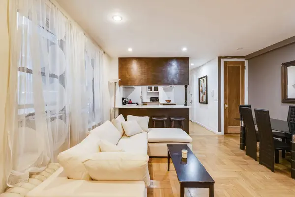 120 W 58th St #4D, New York, NY 10019