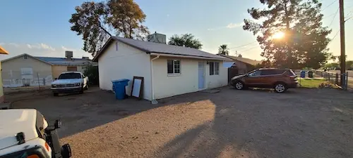 10042 North 8th Avenue, Phoenix, AZ 85021
