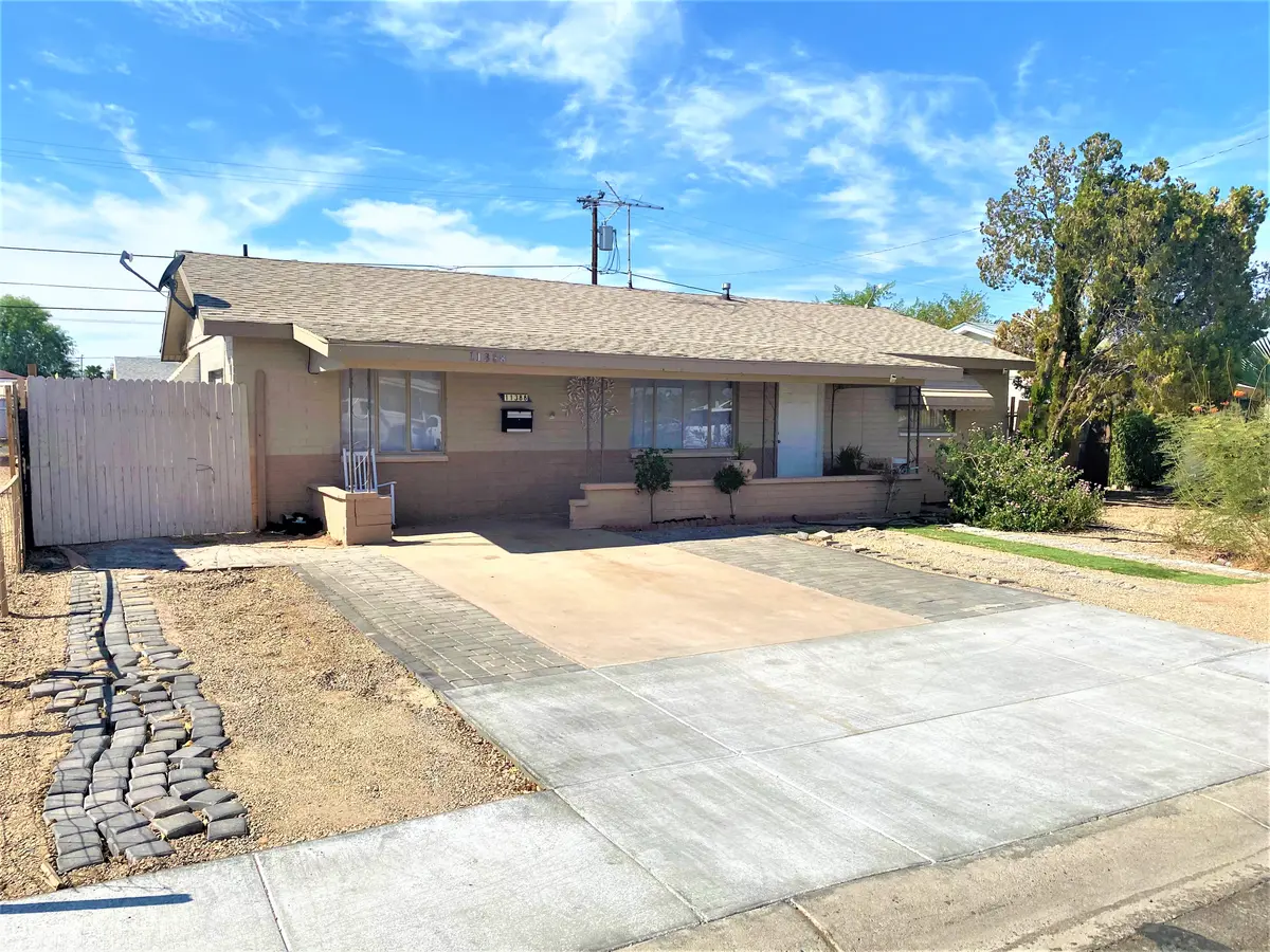 11388 North 112th Avenue, Youngtown, AZ 85363
