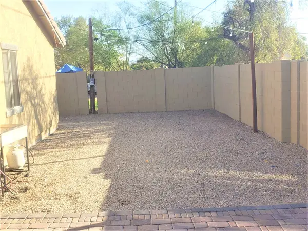 16418 North 28th Street, Phoenix, AZ 85032