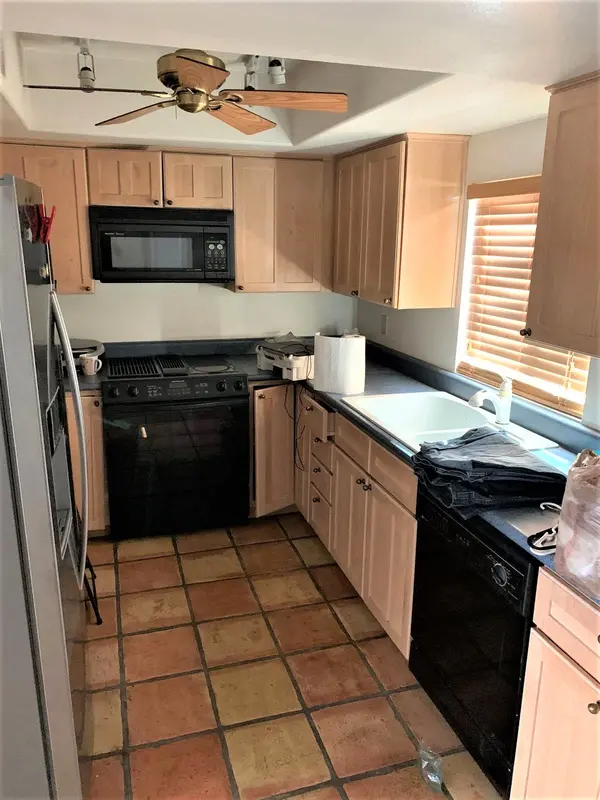 1622 E Gardenia Ave, Phoenix, AZ 85020