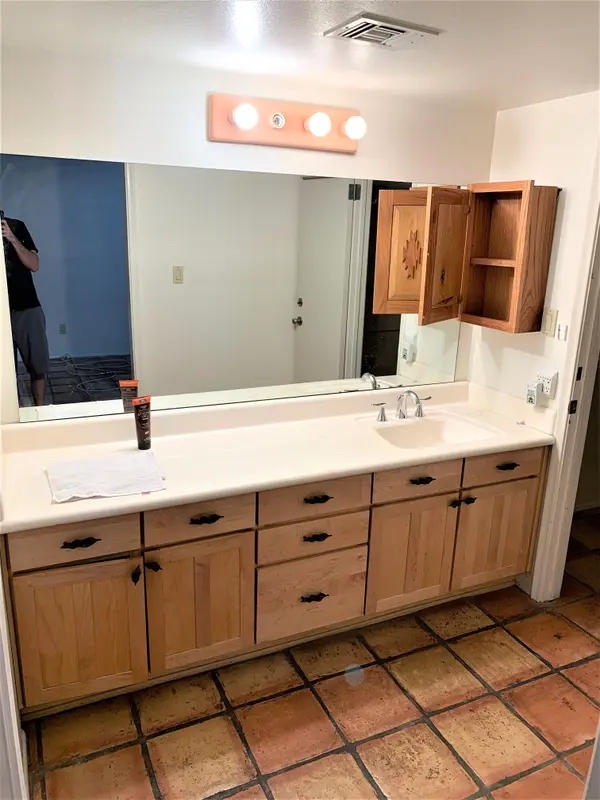 1622 E Gardenia Ave, Phoenix, AZ 85020