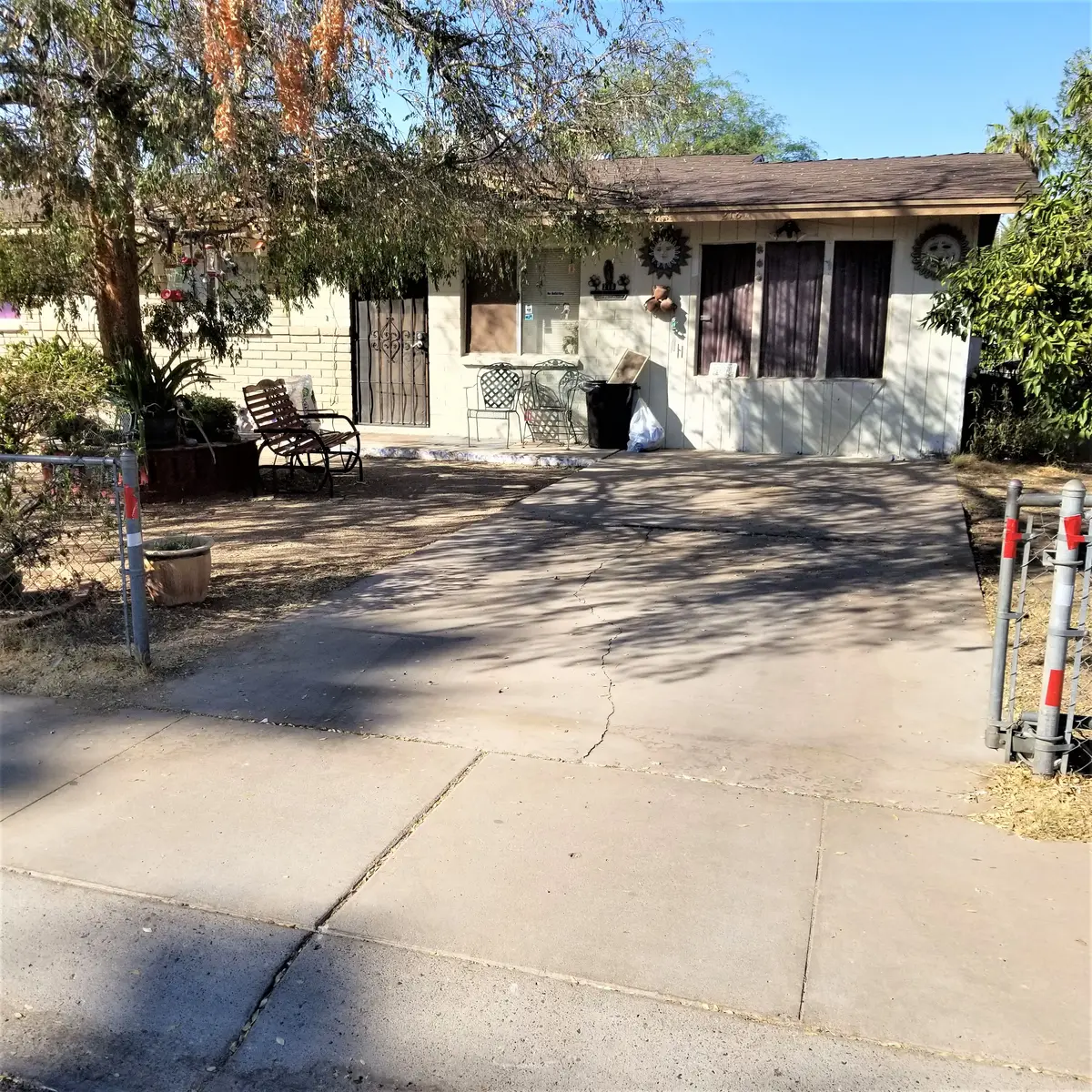 218 W Beautiful Ln, Phoenix, AZ 85041