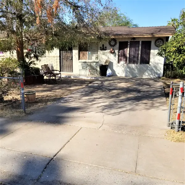 218 W Beautiful Ln, Phoenix, AZ 85041