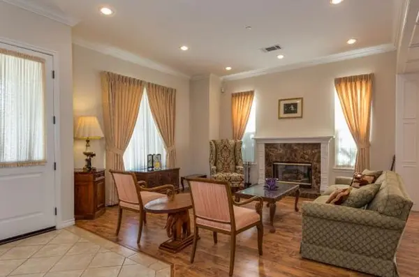 1163 Norumbega Dr, Monrovia, CA 91016