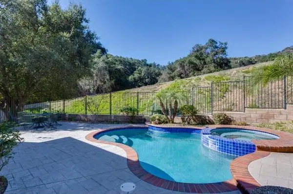 1163 Norumbega Dr, Monrovia, CA 91016