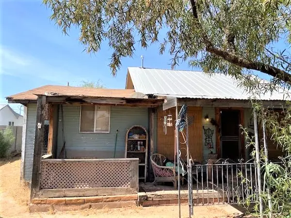 8132 E 3rd Ave, Mesa, AZ 85208