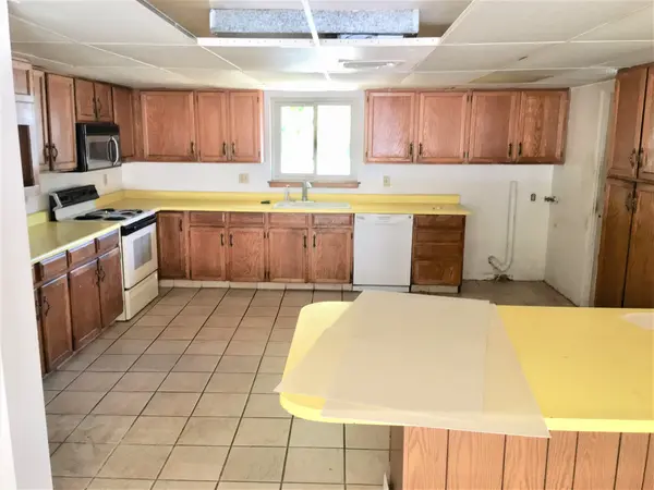 136 N Fraser Dr E, Mesa, AZ 85203
