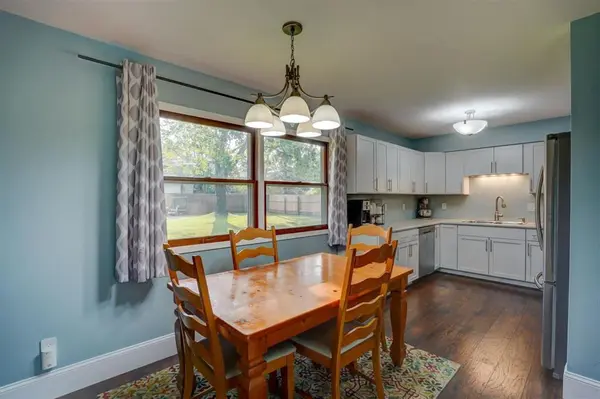 5519 Leanne Ln, Mcfarland, WI 53558