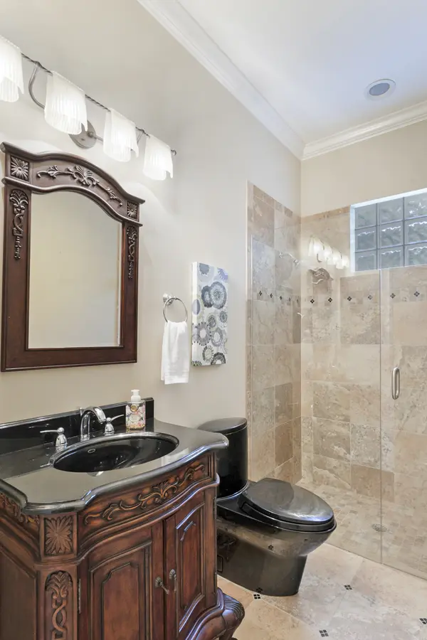 612 Valencia Rd, Venice, FL 34285