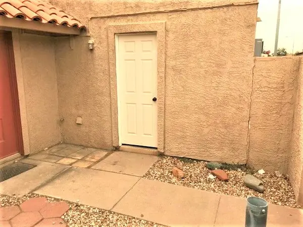 4009 West Palomino Road, Phoenix, AZ 85019