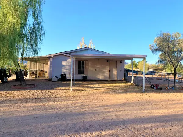 2093 North Grand Drive, Apache Junction, AZ 85120