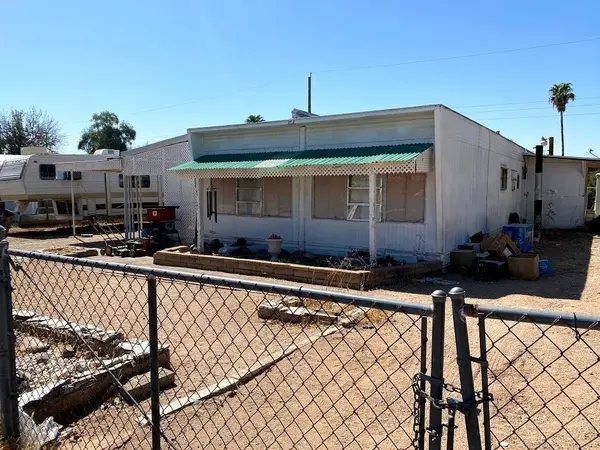 334 N 83rd St, Mesa, AZ 85207
