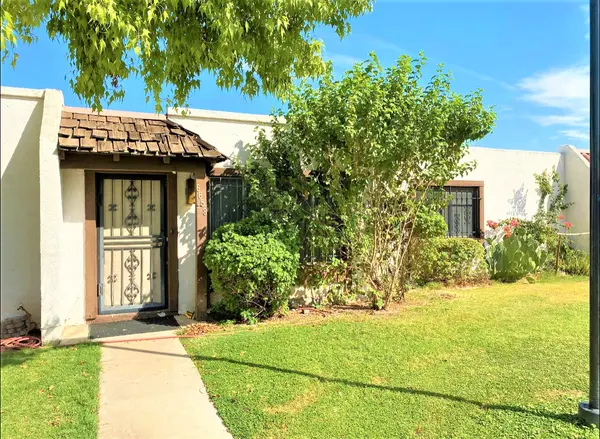 6658 North 46th Drive, Glendale, AZ 85301