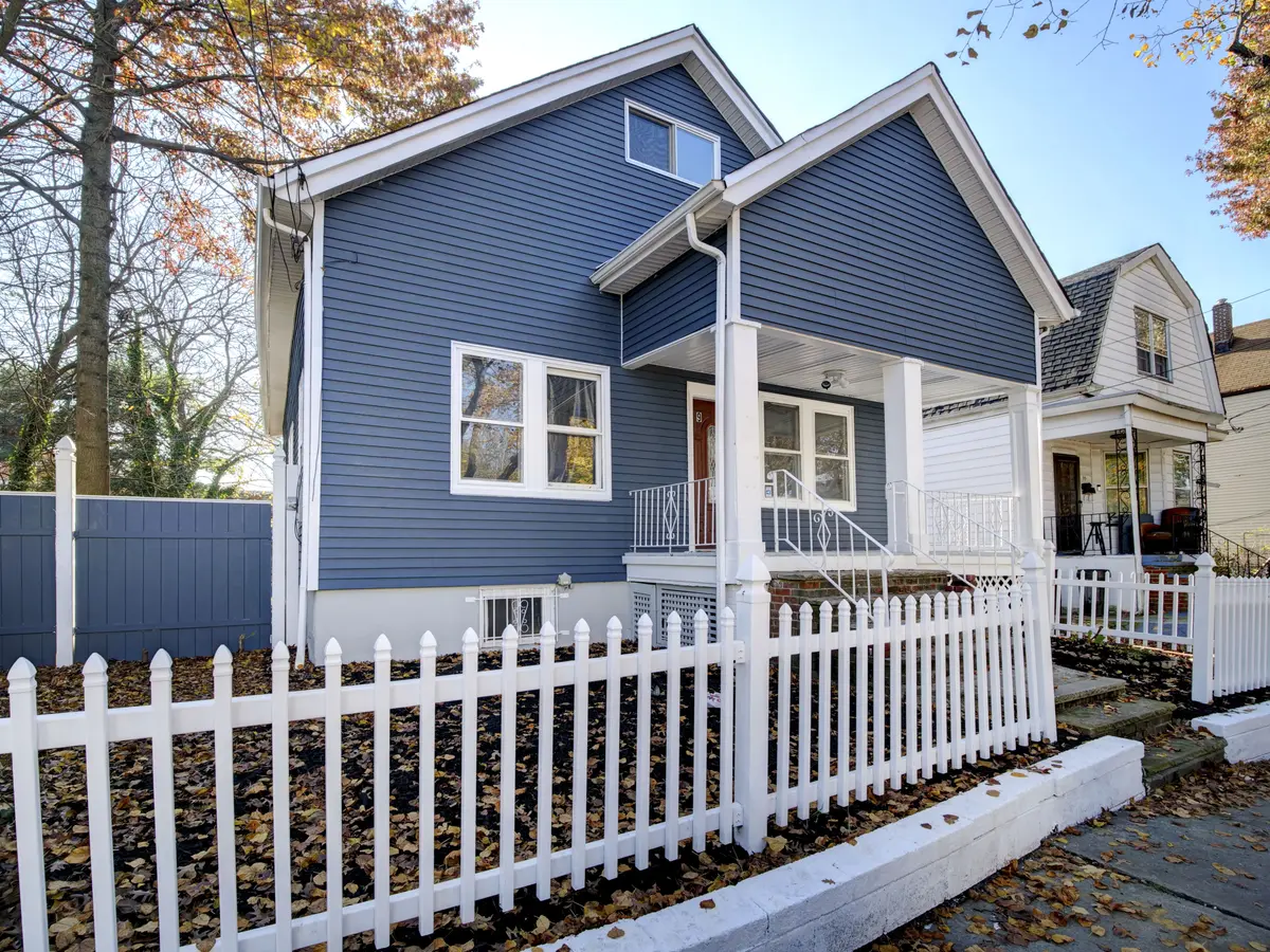 95 Melville Place, Irvington, NJ 07111