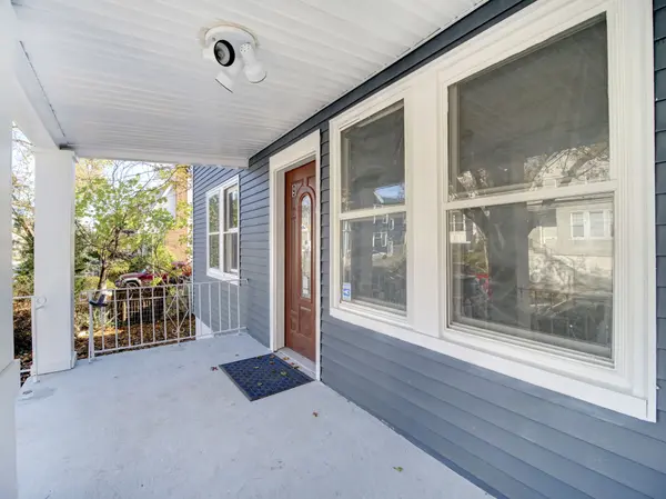 95 Melville Place, Irvington, NJ 07111