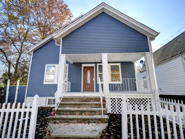 95 Melville Place, Irvington, NJ 07111