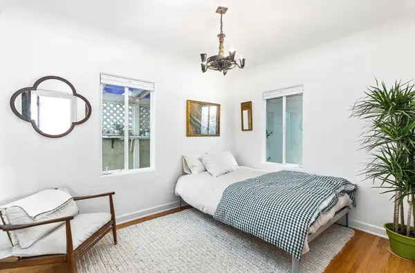 85 Prospect Ave, Long Beach, CA 90803