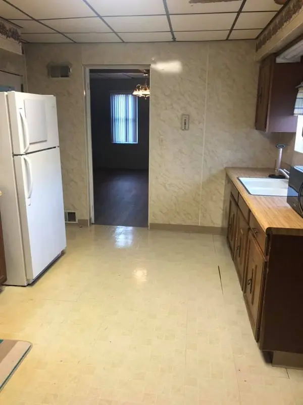 505 High St, Freeport, PA 16229