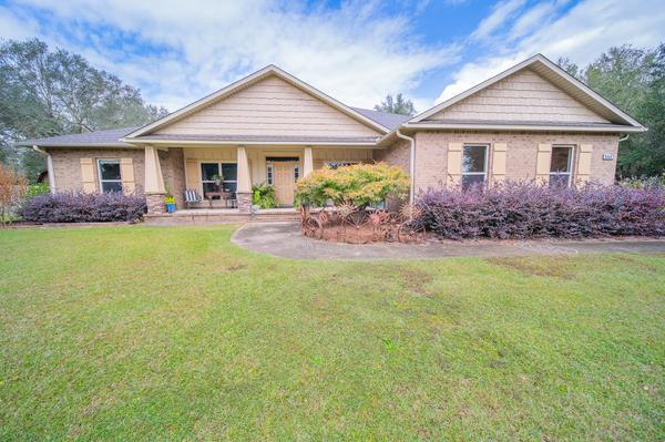 5650 Azalea Ave, Milton, FL 32570