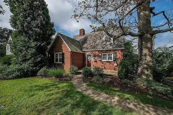 4520 Norwin Rd, Pittsburgh, PA 15236