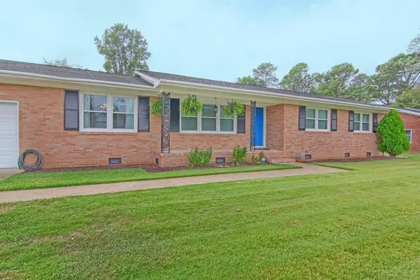 214 Carl Seitter Dr, Wilmington, NC 28401