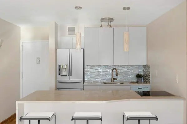 25-40 Shore Blvd #12F, Astoria, NY 11102