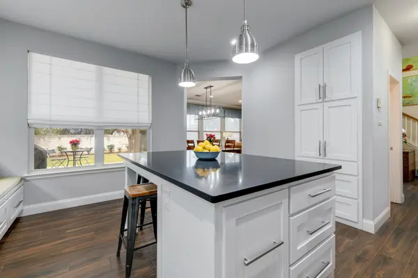 4205 Columbine Dr, Austin, TX 78727