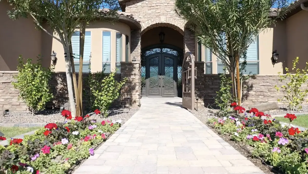 6512 West Avenida Del Sol, Glendale, AZ 85310