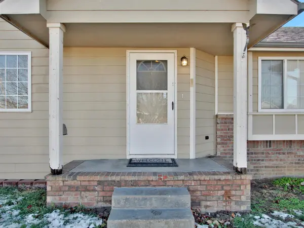3001 W 1st St N, Wichita, KS 67203
