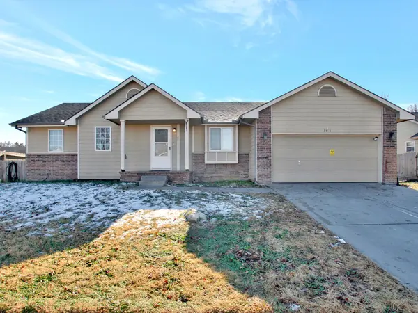 3001 W 1st St N, Wichita, KS 67203