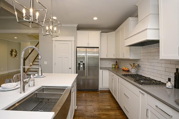 9810 Orchard Trail