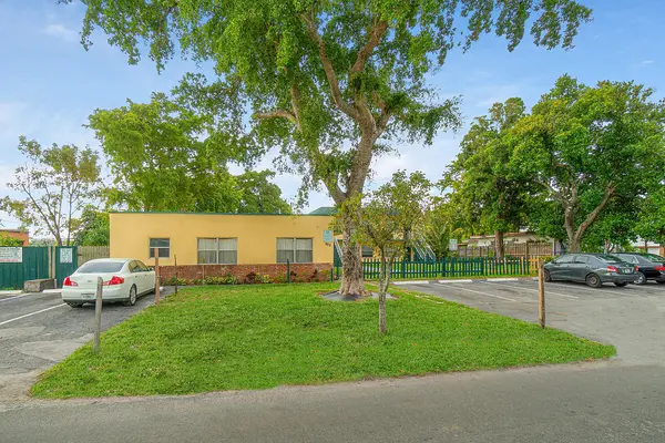 620 Southwest 7th Street, Pompano Beach, FL 33060