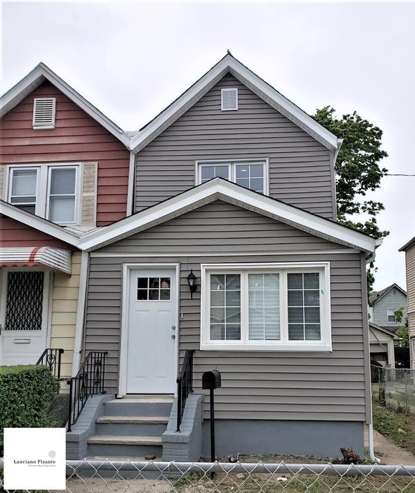 117-26 202nd Street, NY 11412