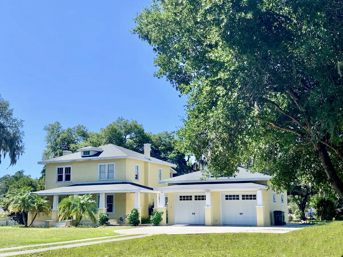 1896 Eloise Loop Road, Winter Haven, FL 33884