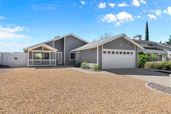 6075 Olive Avenue, San Bernardino, CA 92407