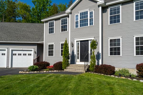 6 Lockland Drive, Windham, ME 04062