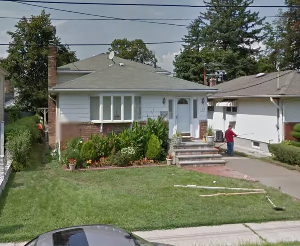 109 Phoenix Street, Hempstead, NY 11550