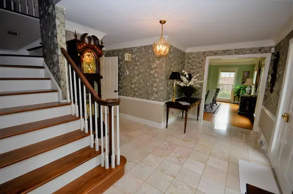 5001 Edinborough Road, Greensboro, NC 27406