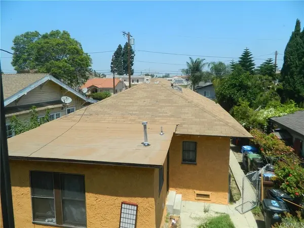 824 W 43rd Pl, Los Angeles, CA 90037