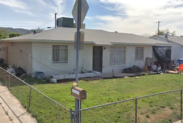 2215 East Nancy Lane, Phoenix, AZ 85042