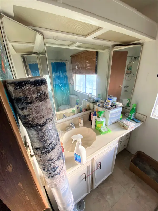 1144 S 76th Pl, Mesa, AZ 85208